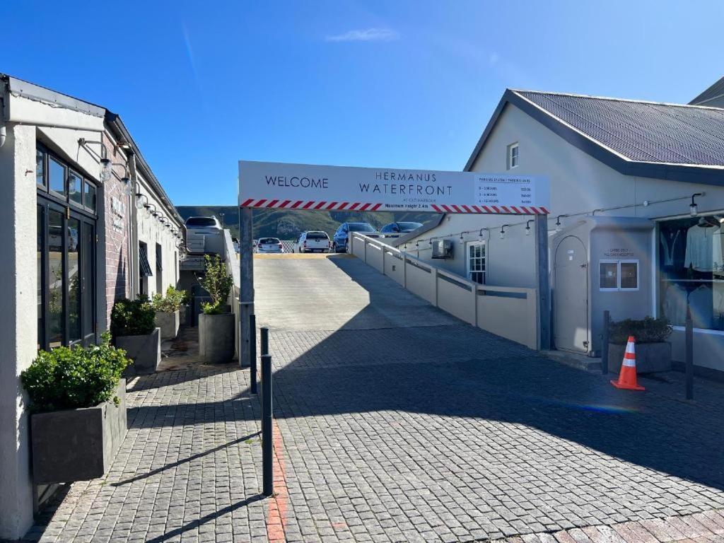 Hermanus Waterfront Apartment 12 エクステリア 写真